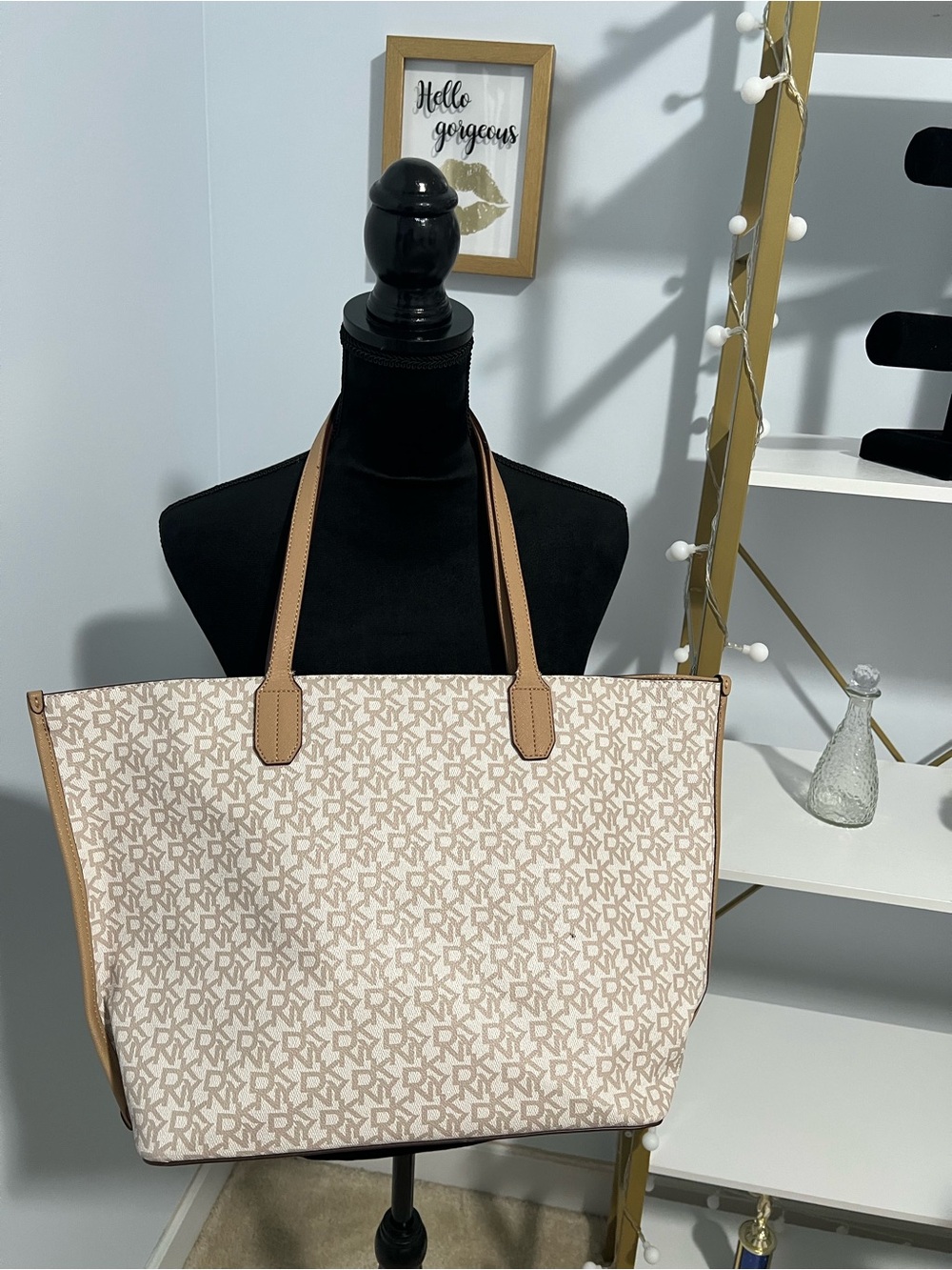 DKNY Bryant Signature I Tote Bag in Beige Monogram with Tan Handles - Picture 2 of 16